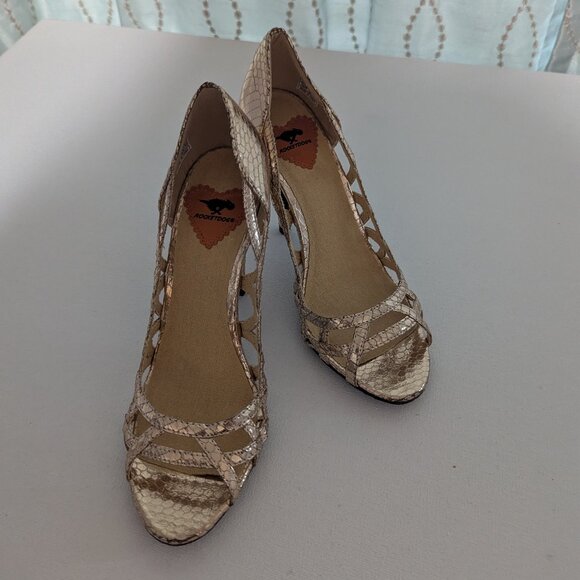 Rocket Dog metallic gold heels - 6.5 - Picture 1 of 9